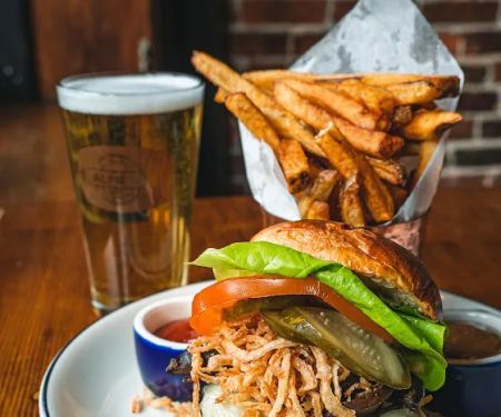 Alfie's Kitchen & Craft Beer Bar