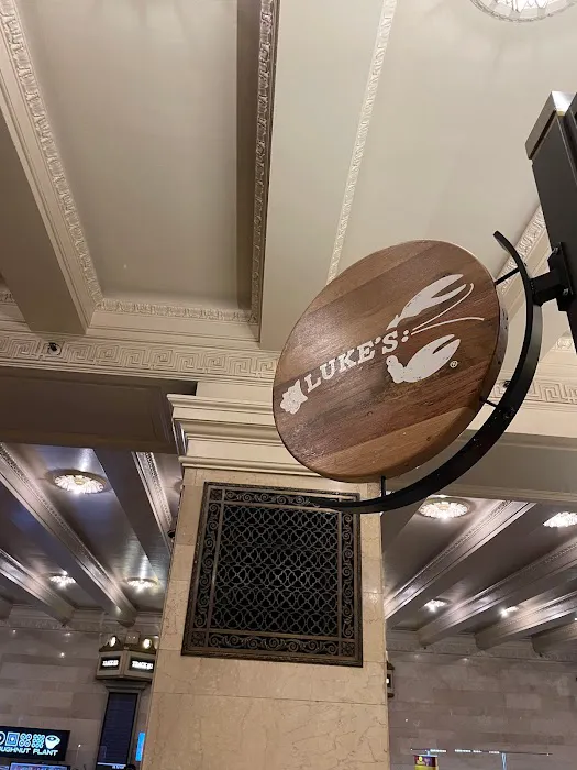 Luke's Lobster Grand Central Picture 5
