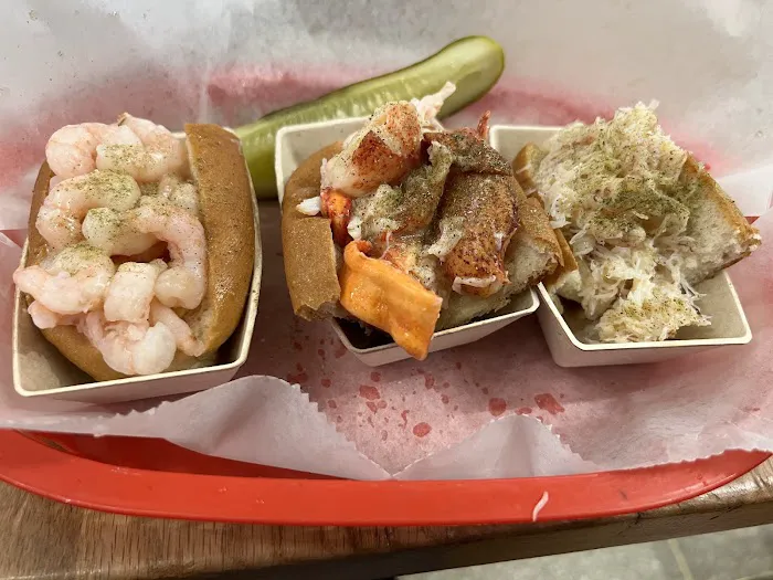 Luke's Lobster Grand Central Picture 6