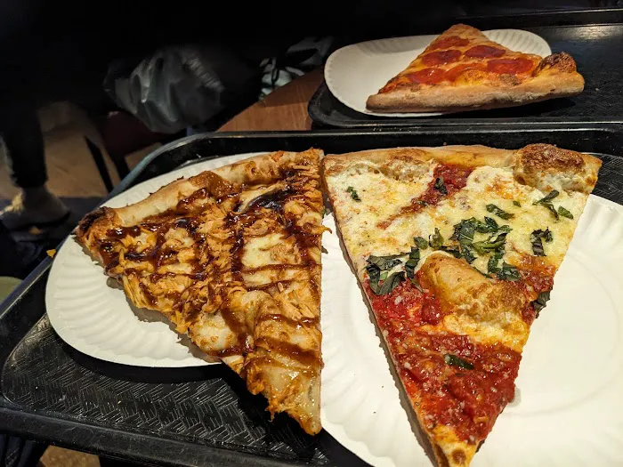 Uncle Paul's Pizza Picture 1