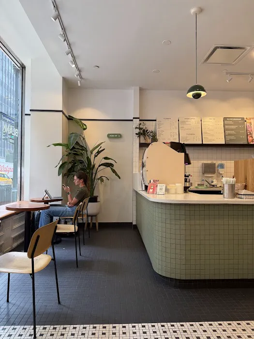 Blank Street Coffee Picture 4