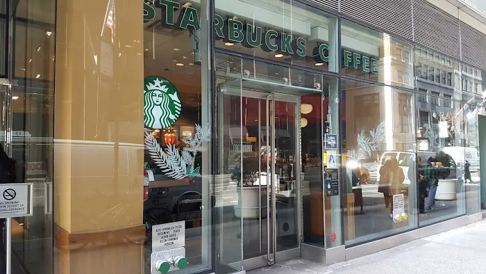 Starbucks Picture 2