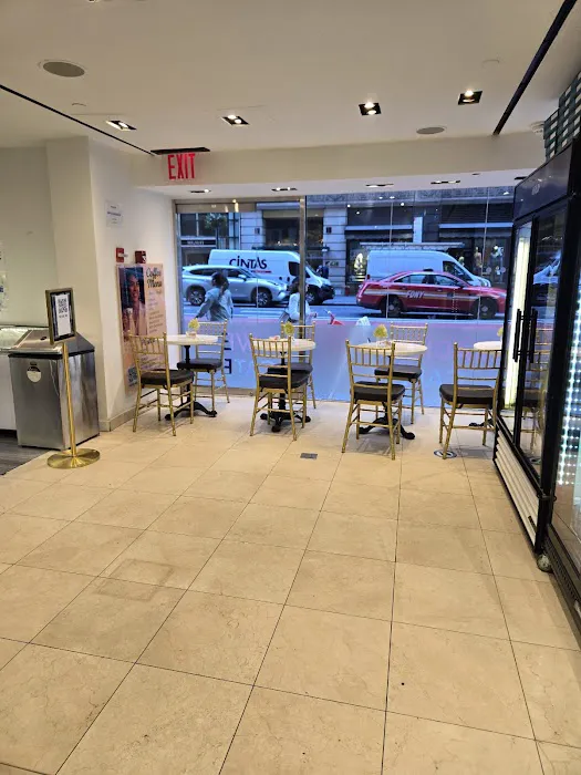 New York Deli & Cafe Picture 8