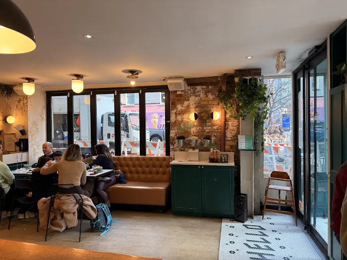 Slate Cafe Midtown Picture 6