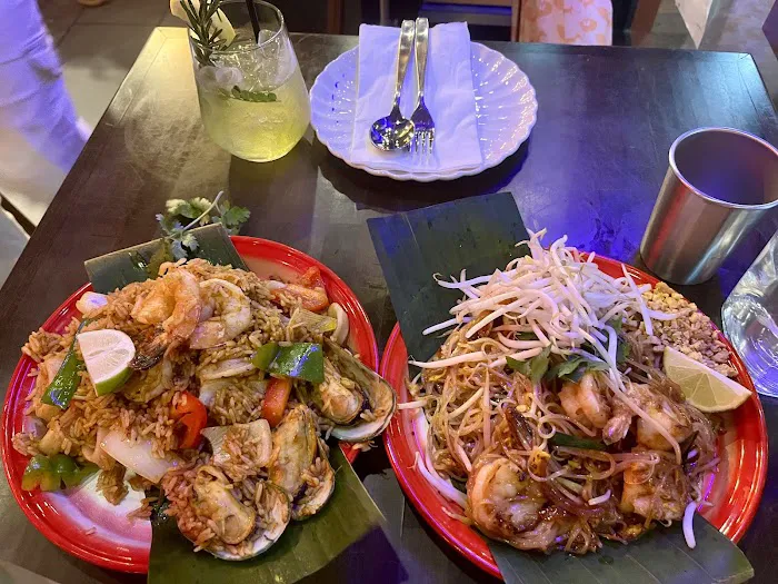 Yezo Thai Isankaya Picture 7