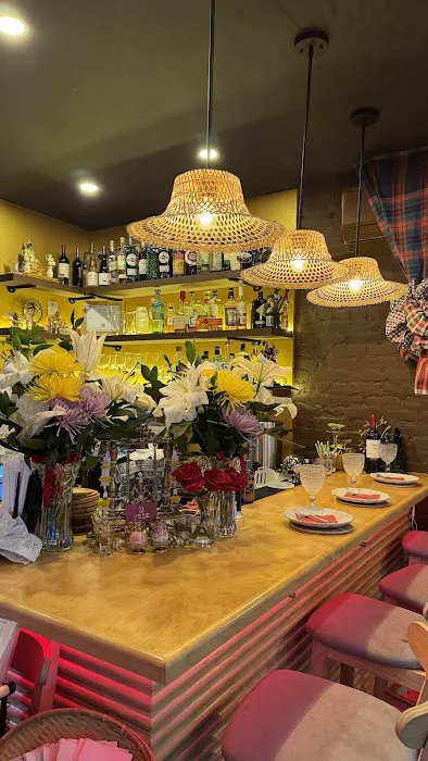 Yezo Thai Isankaya Picture 1
