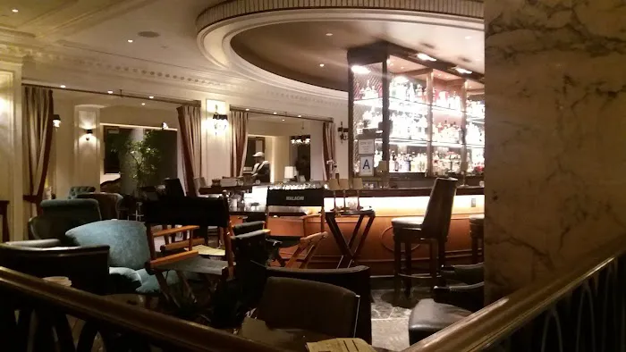 The Parlour at The Barclay Picture 6