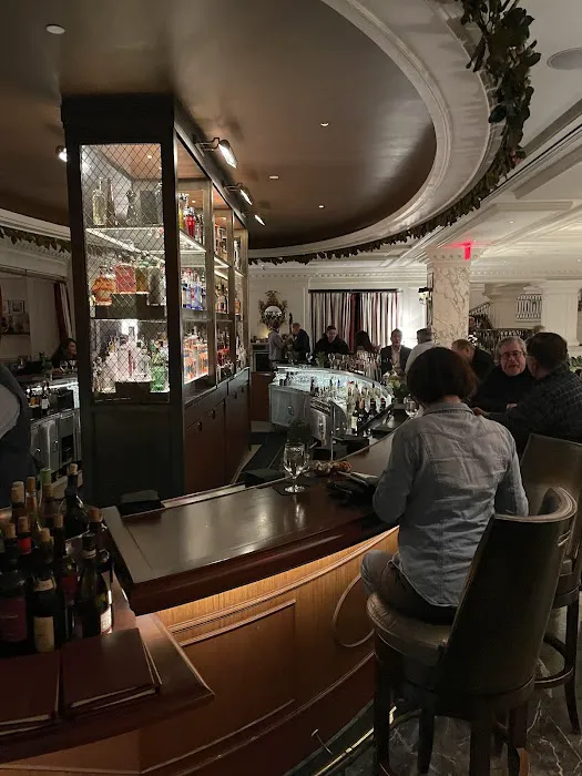 The Parlour at The Barclay Picture 8