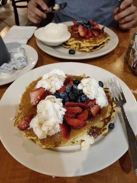 New York Luncheonette Picture 3