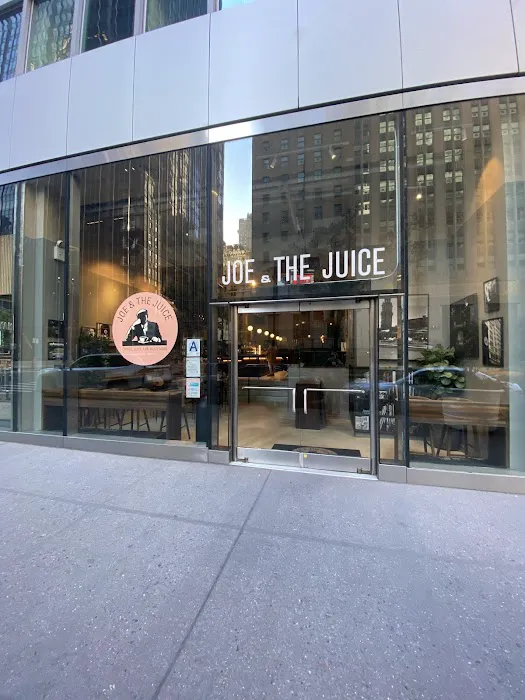 JOE & THE JUICE Picture 10