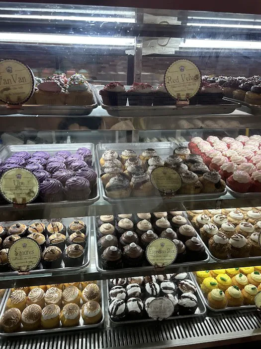 Buttercup BakeShop Picture 3