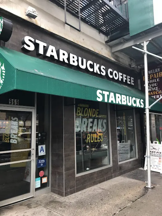 Starbucks Picture 3