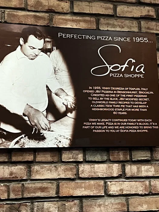 Sofia Pizza Shoppe Picture 4
