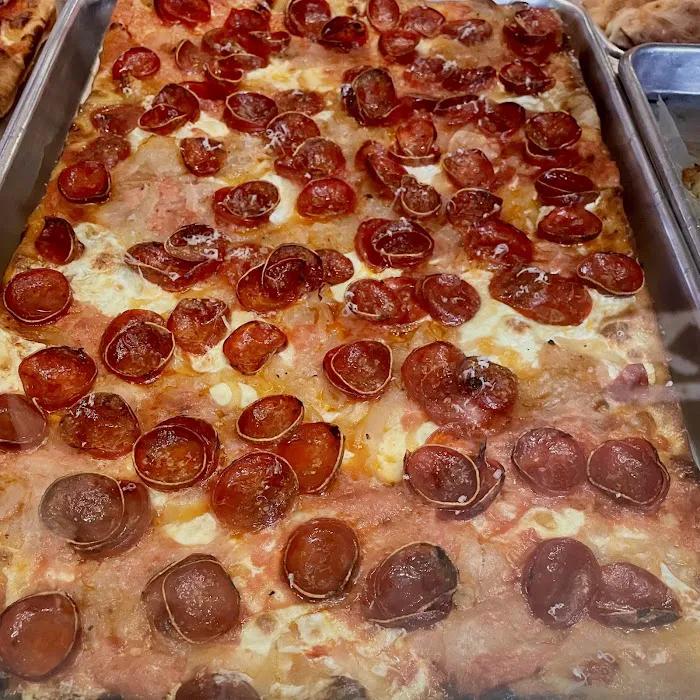 Sofia Pizza Shoppe Picture 10