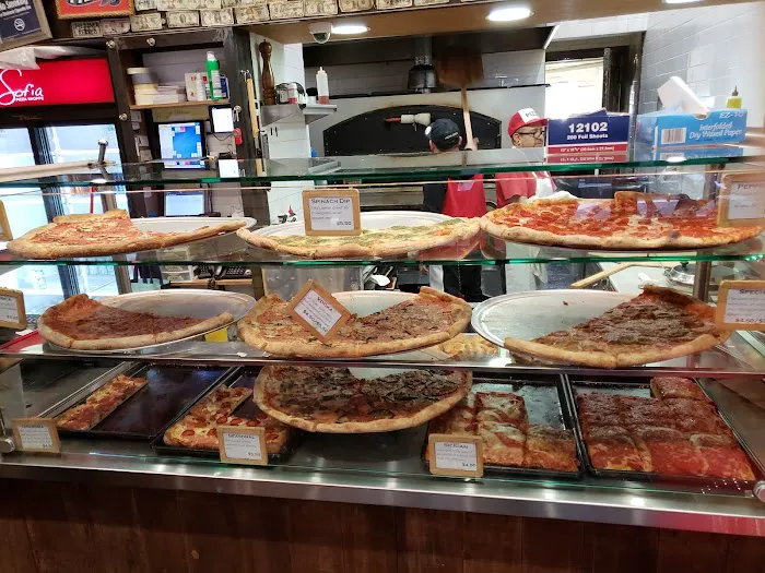 Sofia Pizza Shoppe Picture 2