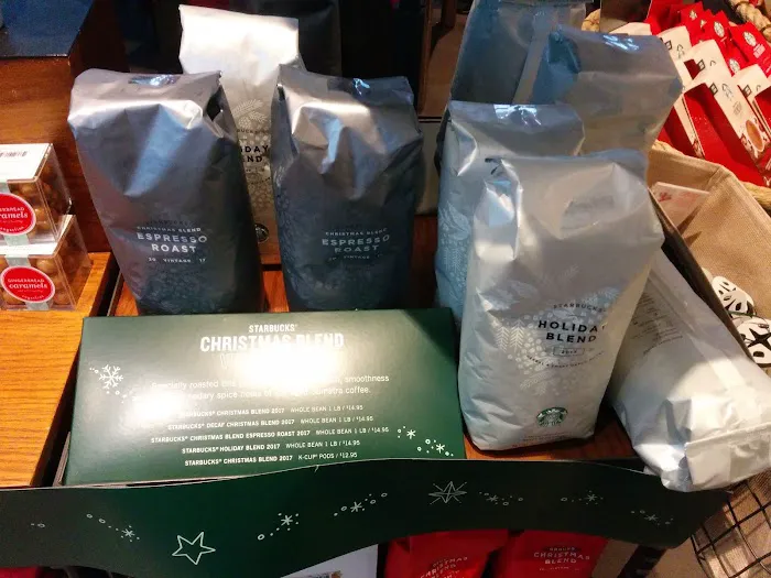 Starbucks Picture 10