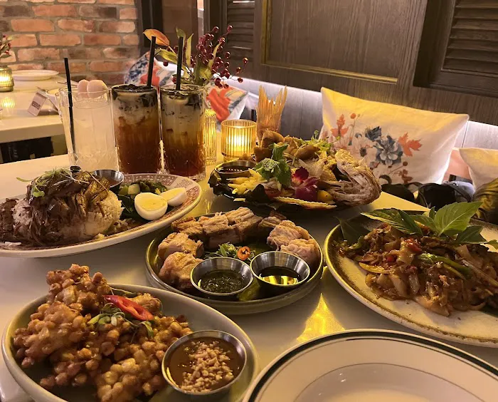 Charoen Krung Thai Picture 7