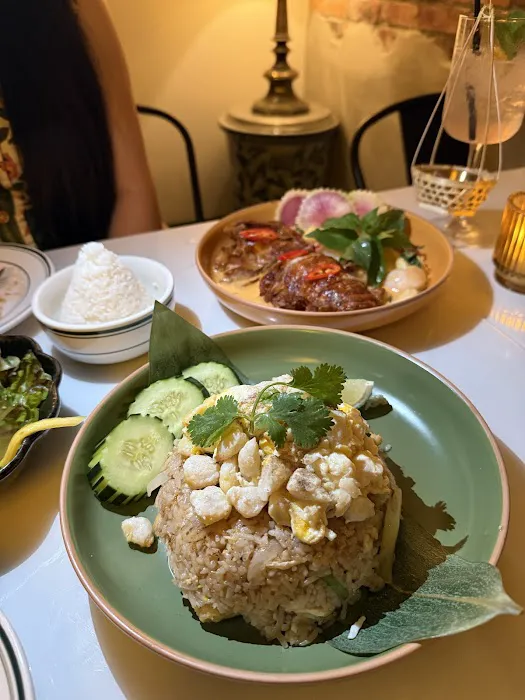 Charoen Krung Thai Picture 1