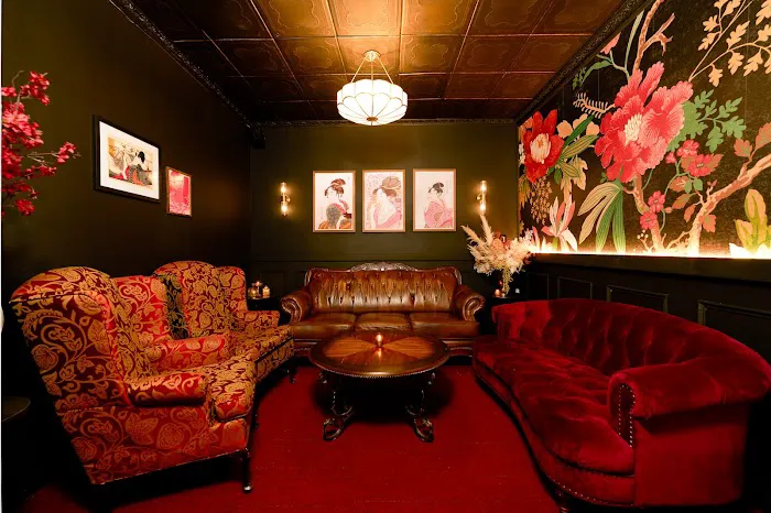 Wildcard Bar Picture 4