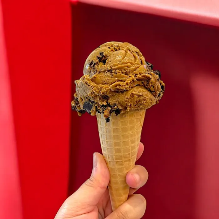 Emack & Bolio's Ice Cream: Midtown Picture 3