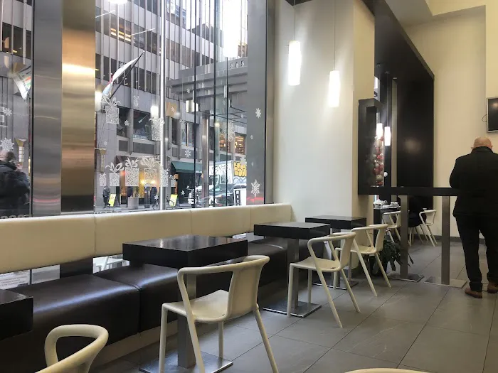 Macchiato Espresso Bar Picture 6