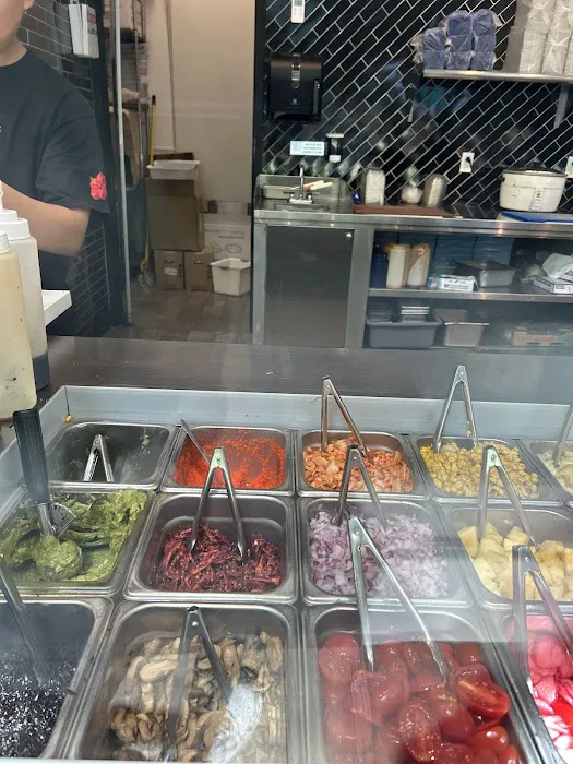 Poke Bowl NY Picture 6