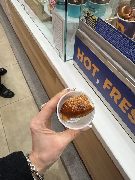 Cinnabon Picture 8