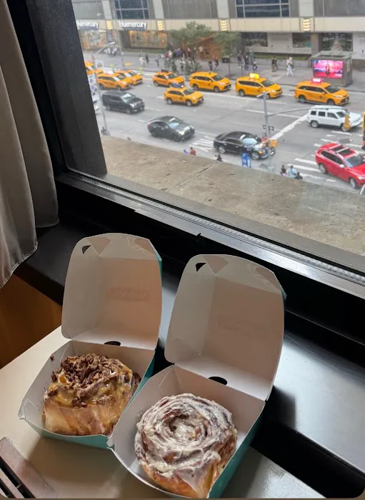 Cinnabon Picture 3