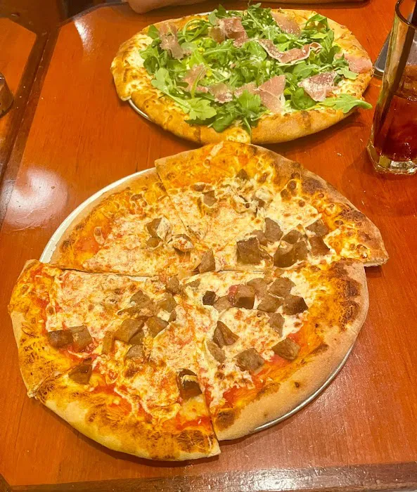 Acerra Brick Oven Pizza Picture 4