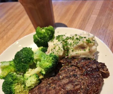 Applebee's Grill + Bar