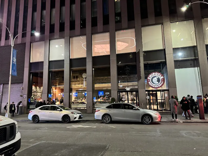 Chipotle Mexican Grill Picture 6