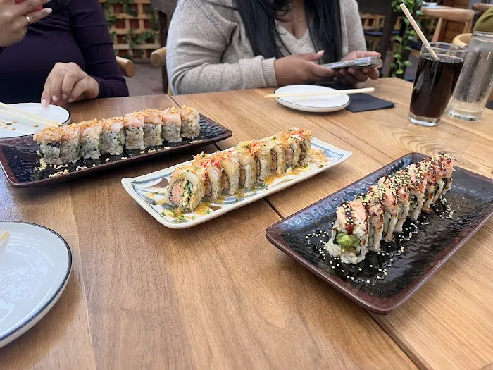 Sushi Lab Rooftop Picture 9