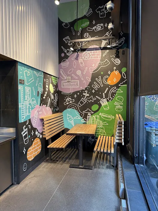 Shake Shack 1700 Broadway - 53rd & 7th Picture 6