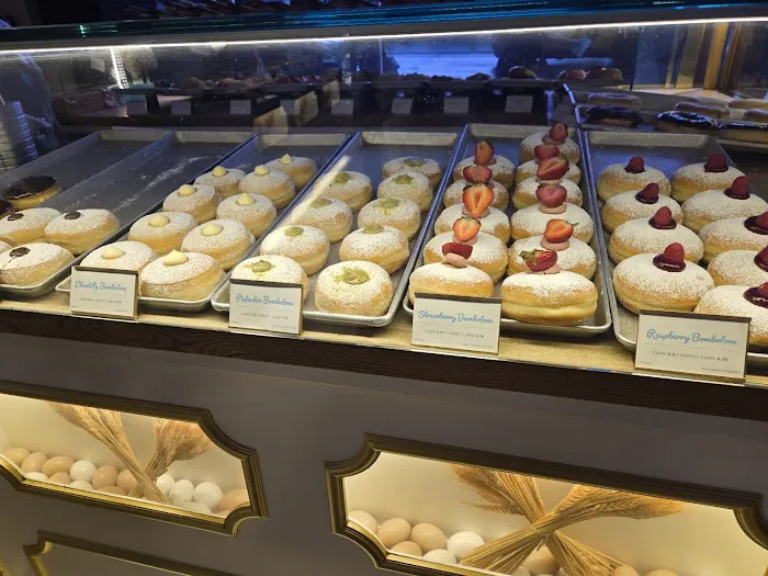Angelina Bakery Times Square NYC Picture 6