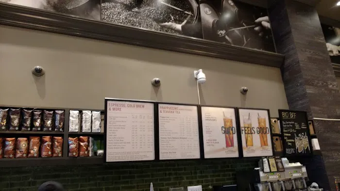 Starbucks Picture 6