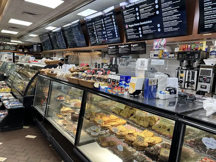 810 Deli & Cafe Picture 7