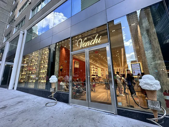Venchi Chocolate & Gelato 7th Avenue Picture 10