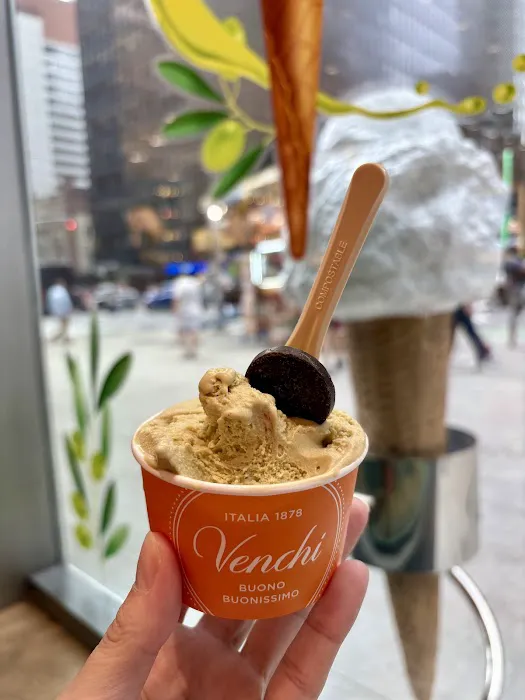 Venchi Chocolate & Gelato 7th Avenue Picture 6