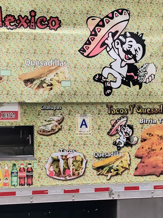 Tacos y Quesadillas Picture 2