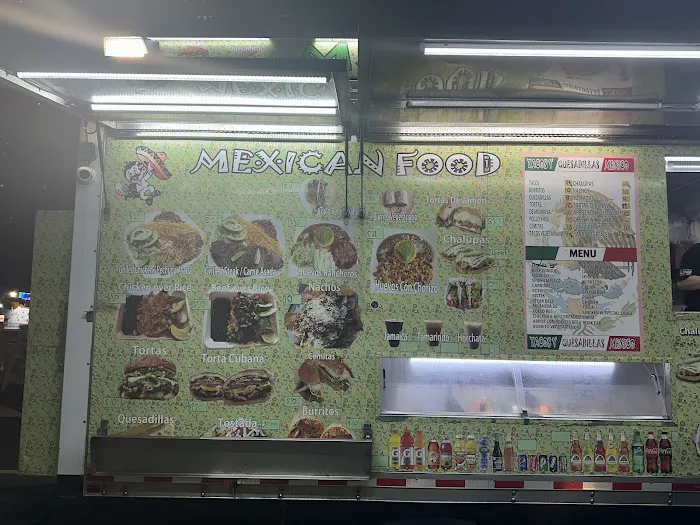 Tacos y Quesadillas Picture 1