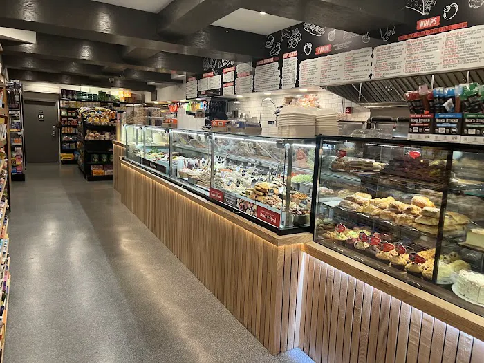 Kitchen Valley Marketplace Picture 5