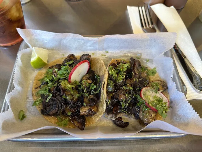 Taqueria Condesa Picture 6