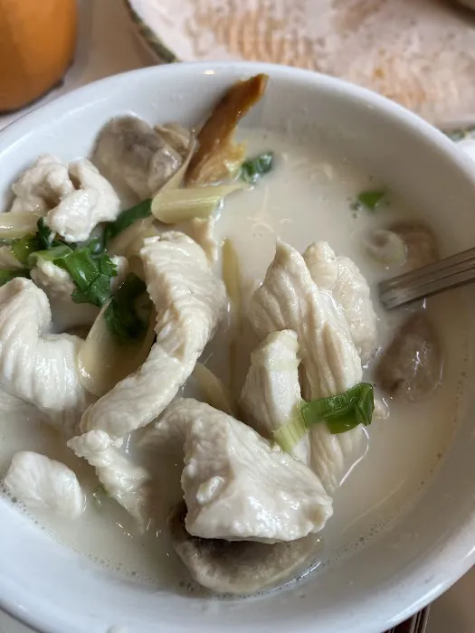Wondee Thai Curry & Noodles Picture 5