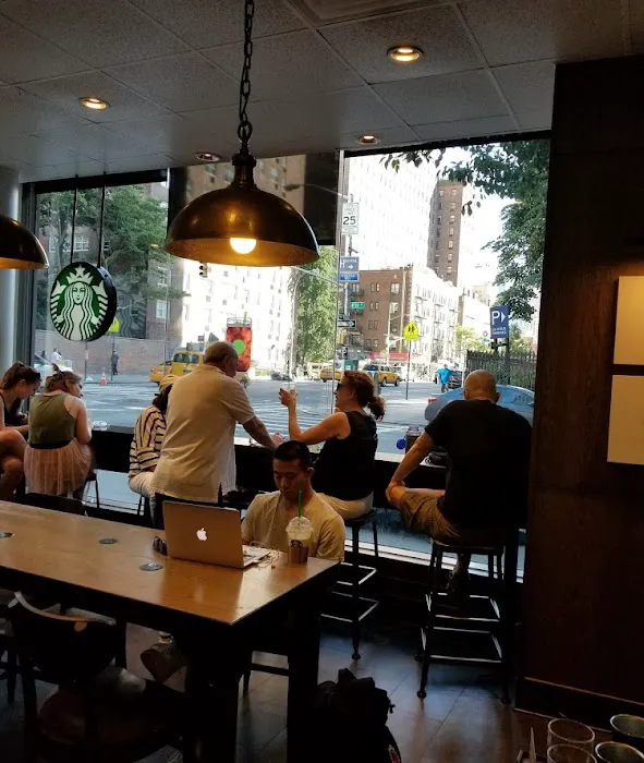Starbucks Picture 10