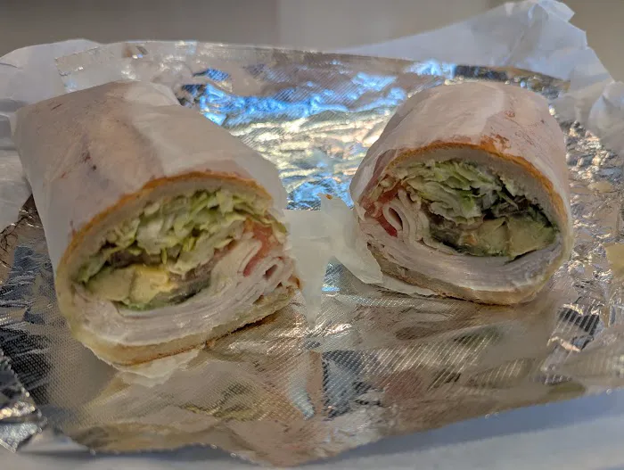 Eats on 57 Marketplace Picture 3