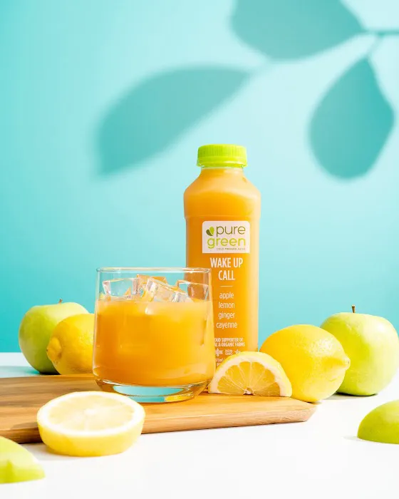 Pure Green - Juice Bar Waterline Square Harry's Table Picture 1