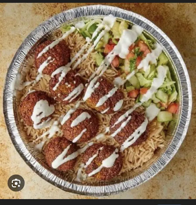 Halal kitchen food truck Picture 1