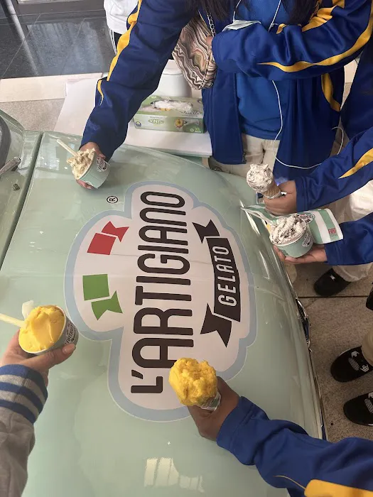 L'Artigiano Gelato Picture 2