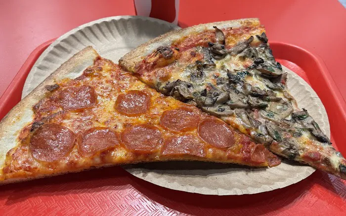 Little Italy pizza Picture 7
