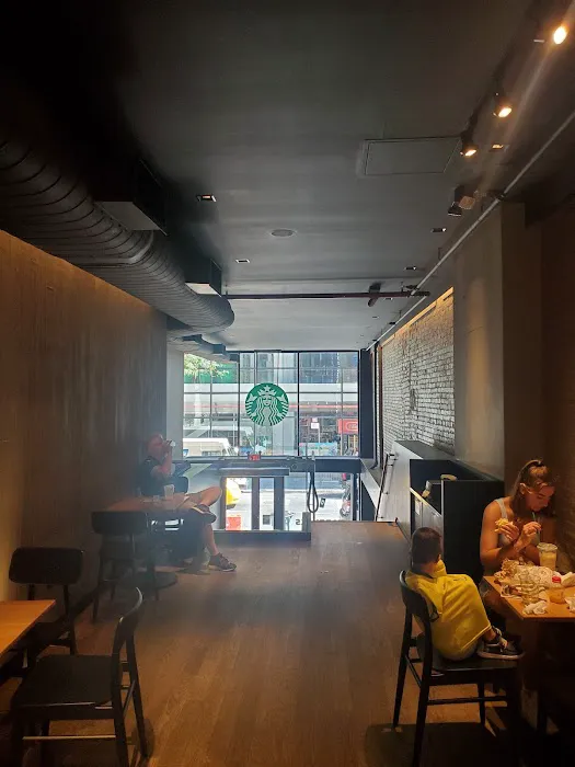 Starbucks Picture 3
